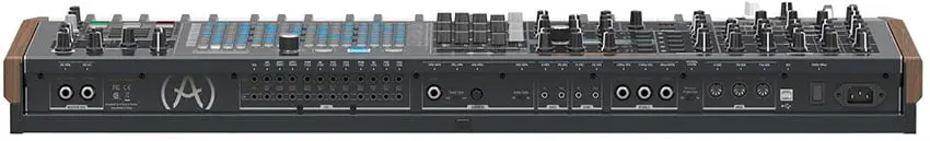 Arturia Martixbrute analog synthesizer B-stock 3 arturia matrix brute back