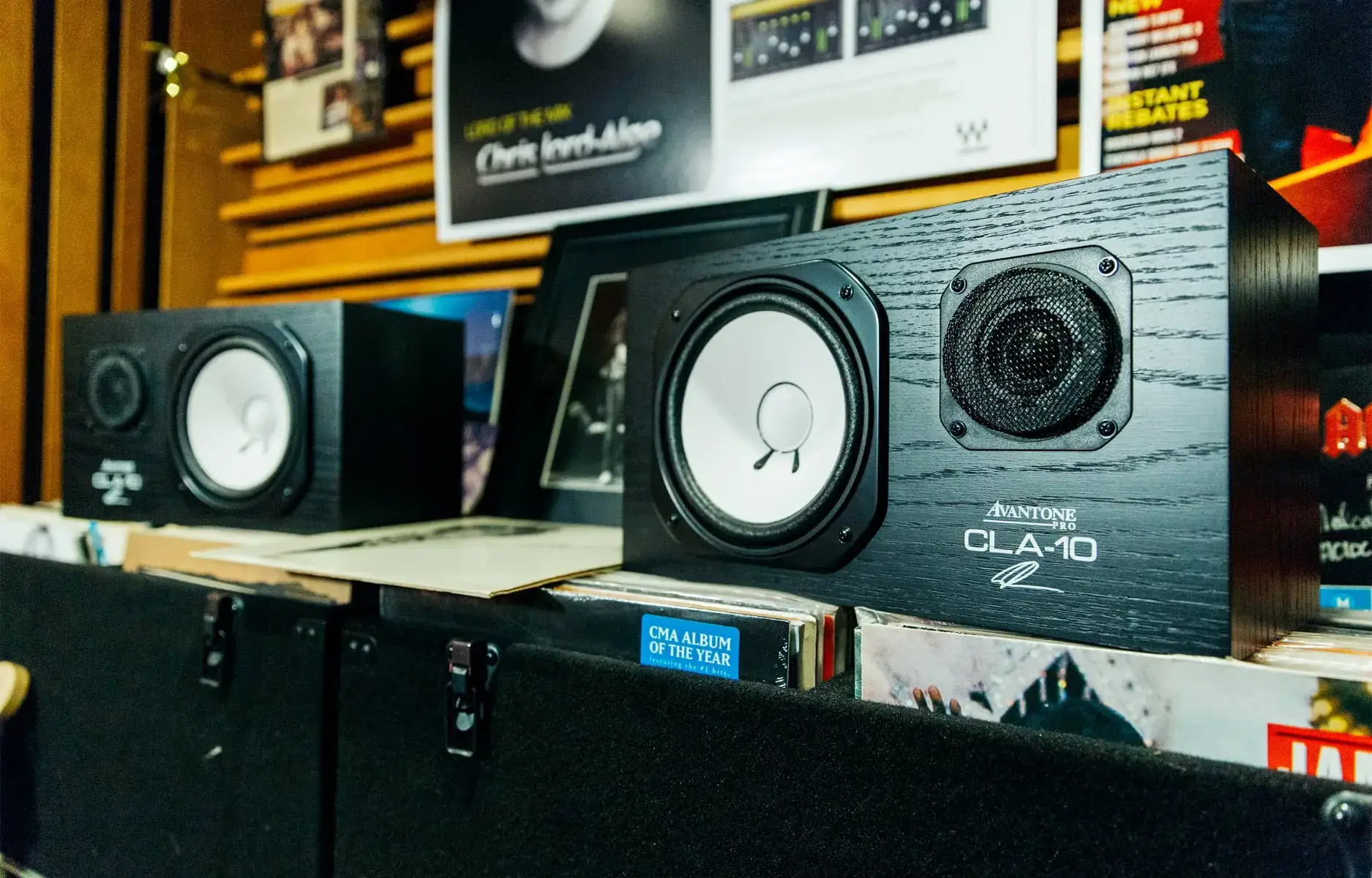 Avantone Pro CLA-10 passive studio monitor set 2 avantone cla-10 set passive studio monitor