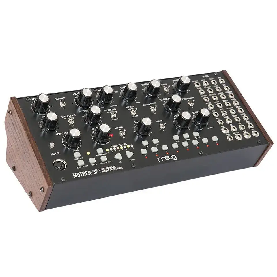 Moog Mother 32