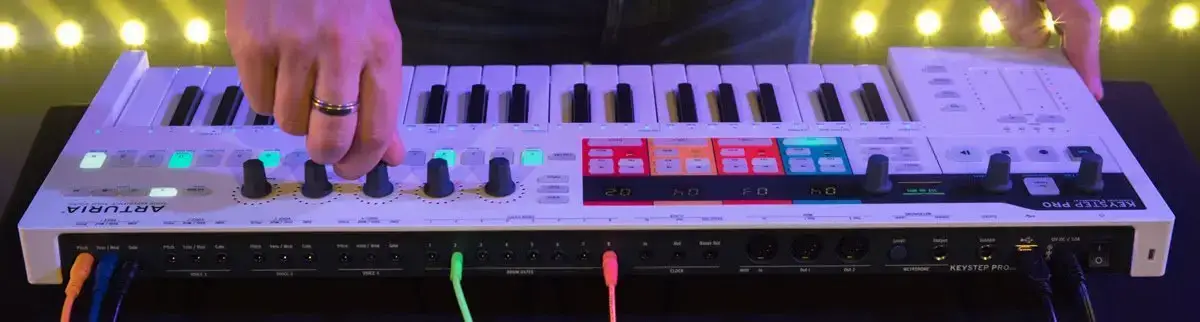 Arturia Keystep Pro MIDI Keyboard 2 Arturia Keystep Pro MIDI Keyboard - Image 2