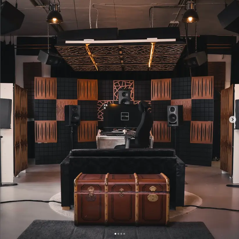 What do I need to improve the acoustics of my studio ? 2 https://i4studio.nl/akoestische-panelen/